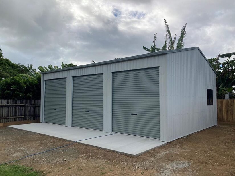 24x35x10 Side Entry Building