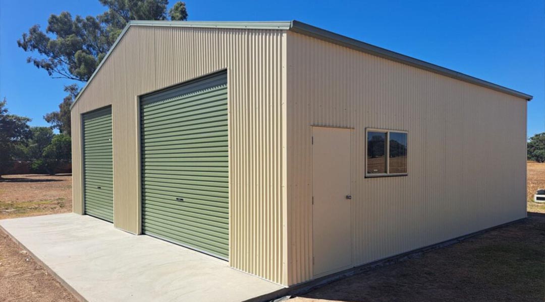 28x35x10 Steel Garage Building