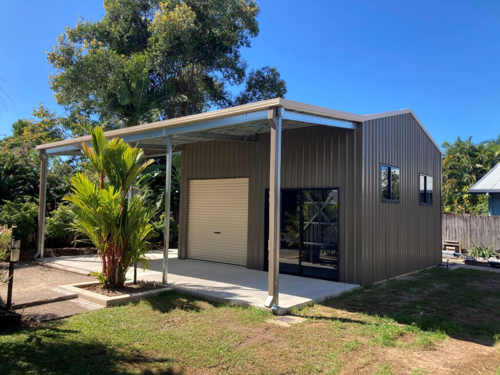 40x50 Enclosed Metal Workshop with Side Entry