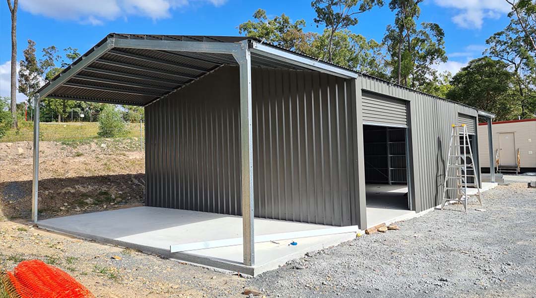 40x60 Enclosed Metal Workshop with Lean-To