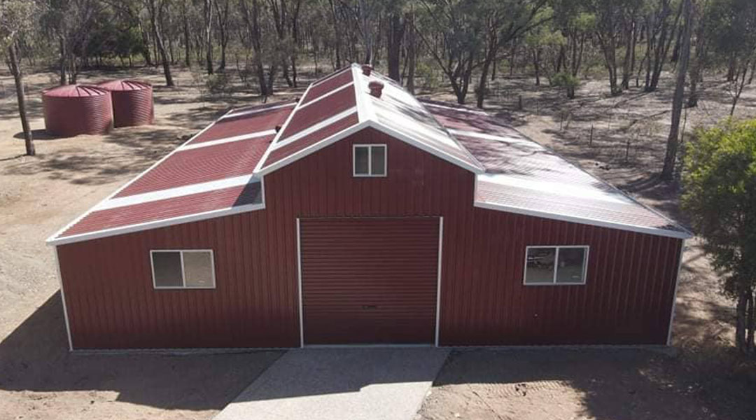 42x20x10 Metal Red Barn